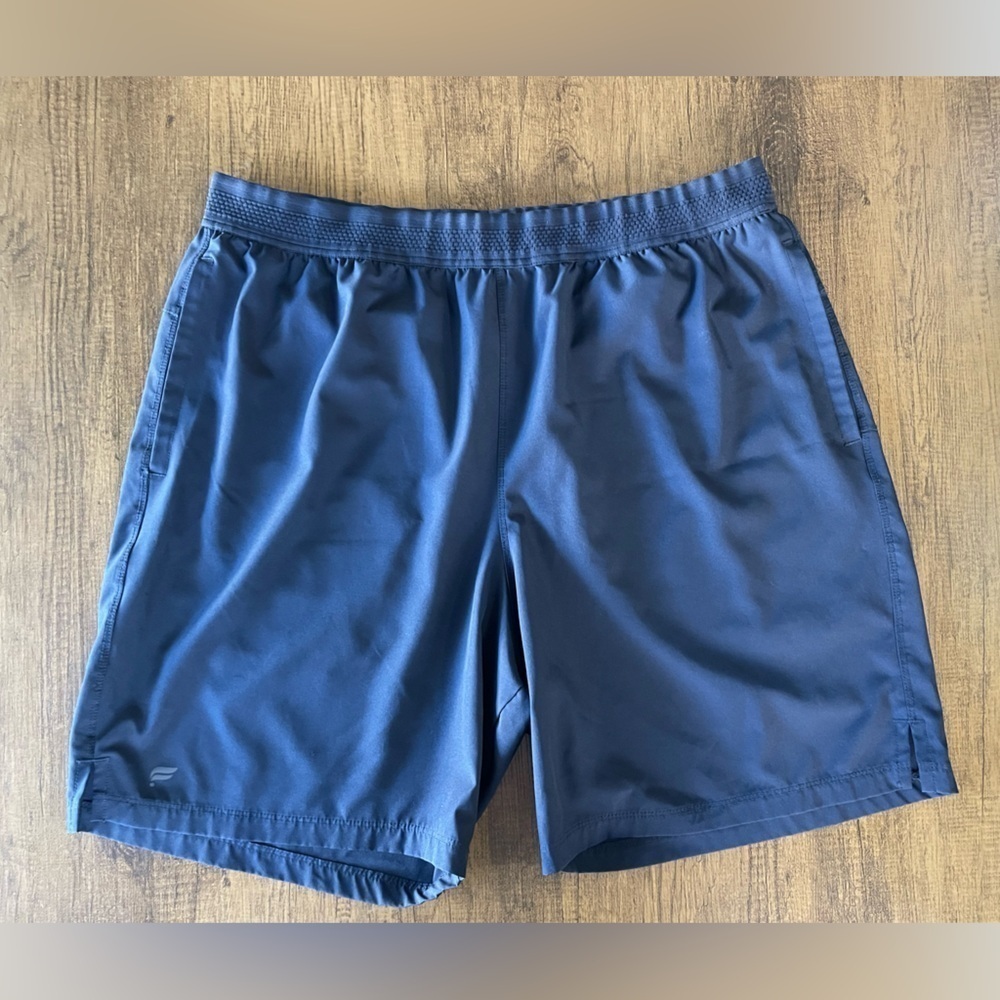Men’s Fabletics Black Shorts Size Large